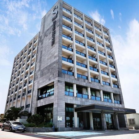Sims Hotel Чечжу Екстер'єр фото